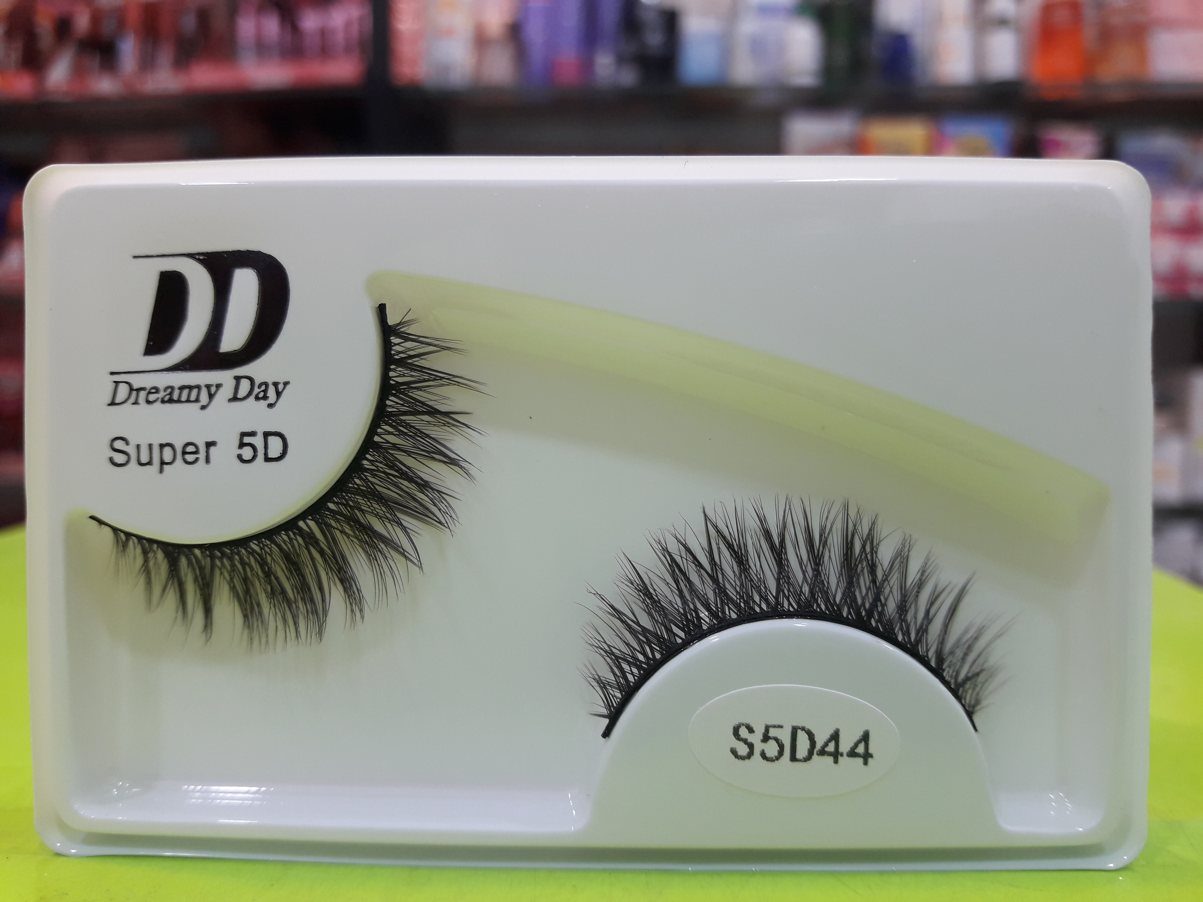 مژه سه بعدی ، درمی دی S5D44