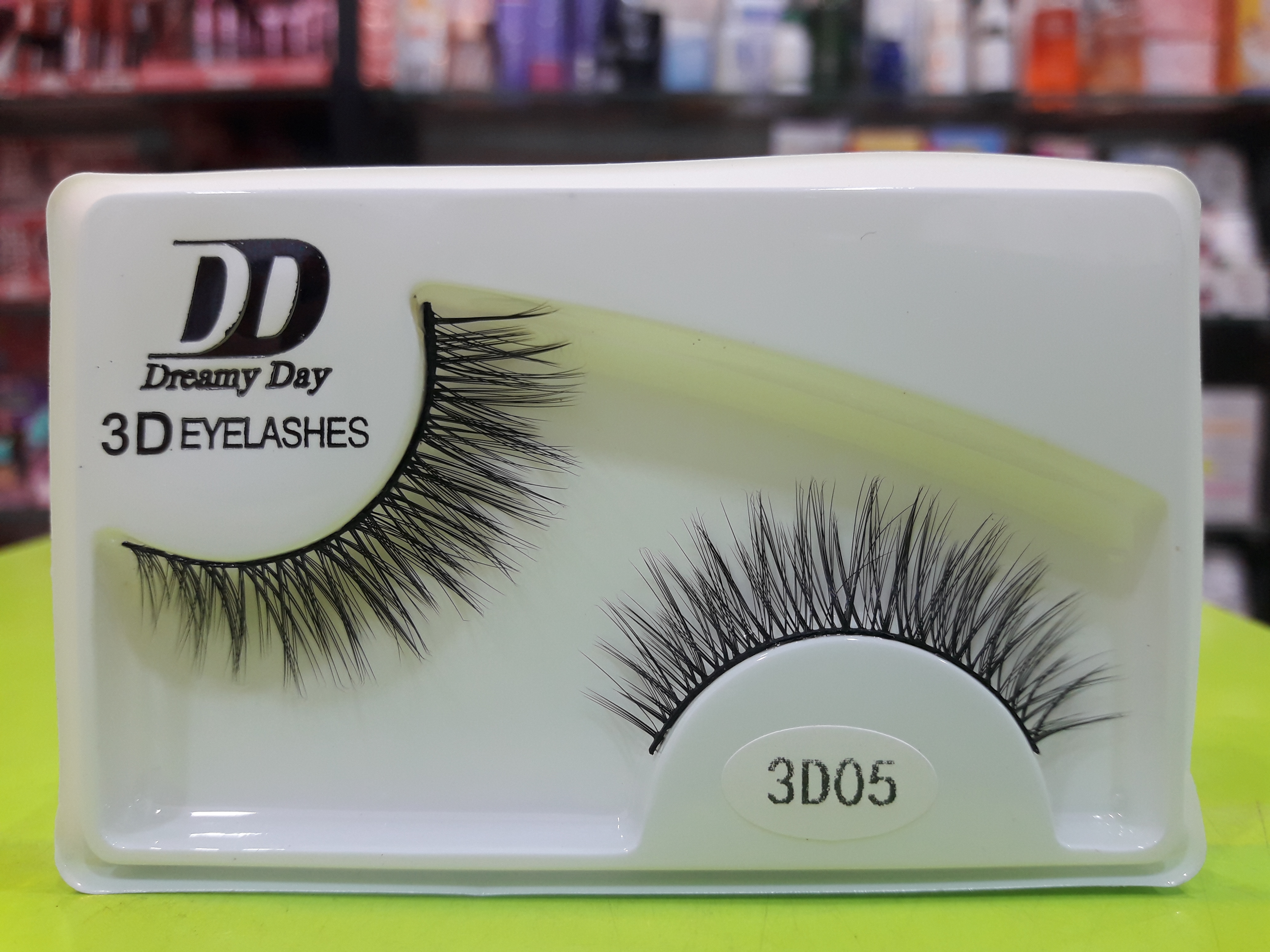 مژه سه بعدی ، درمی دی 3D05