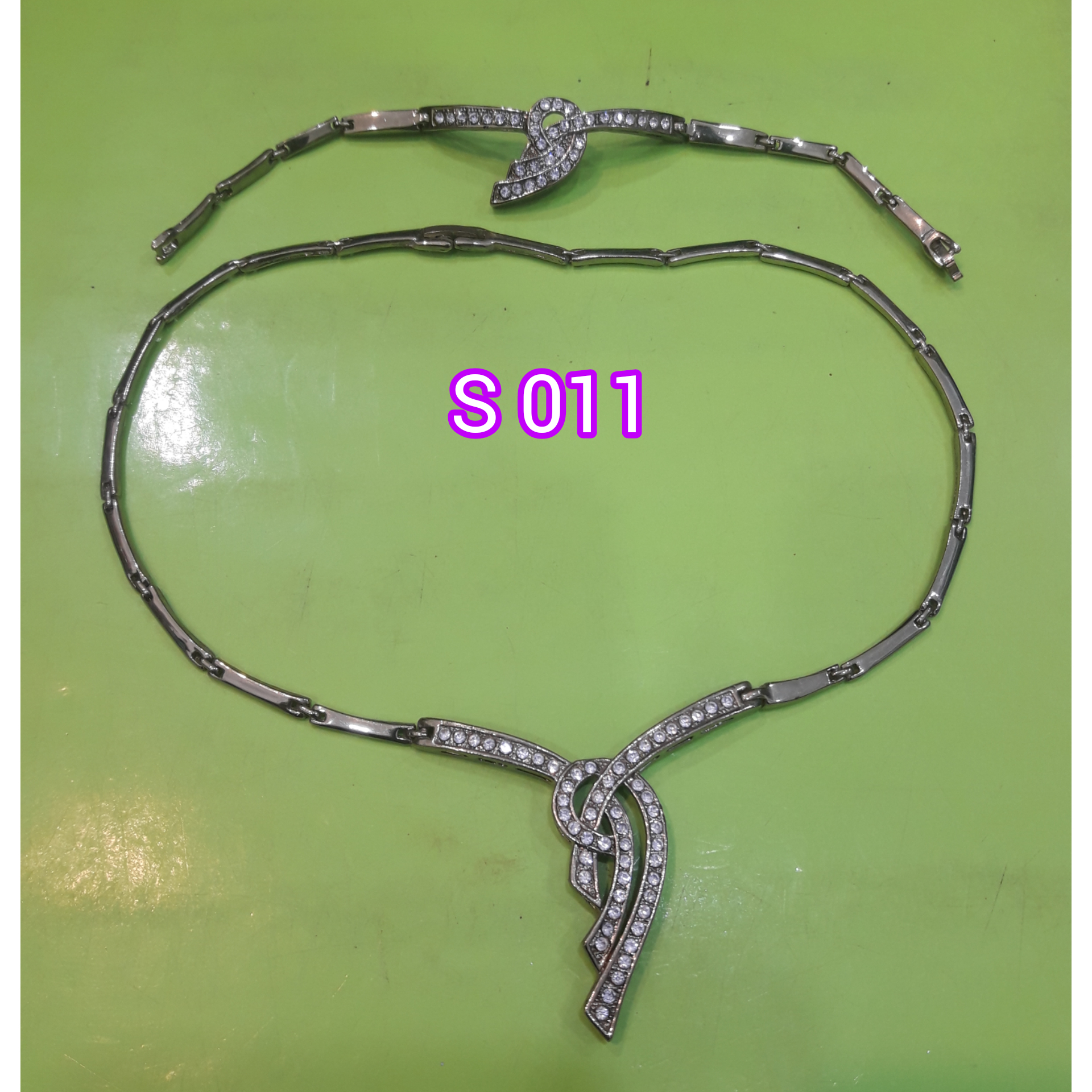 ست گردنبند ، دستبند  S 011