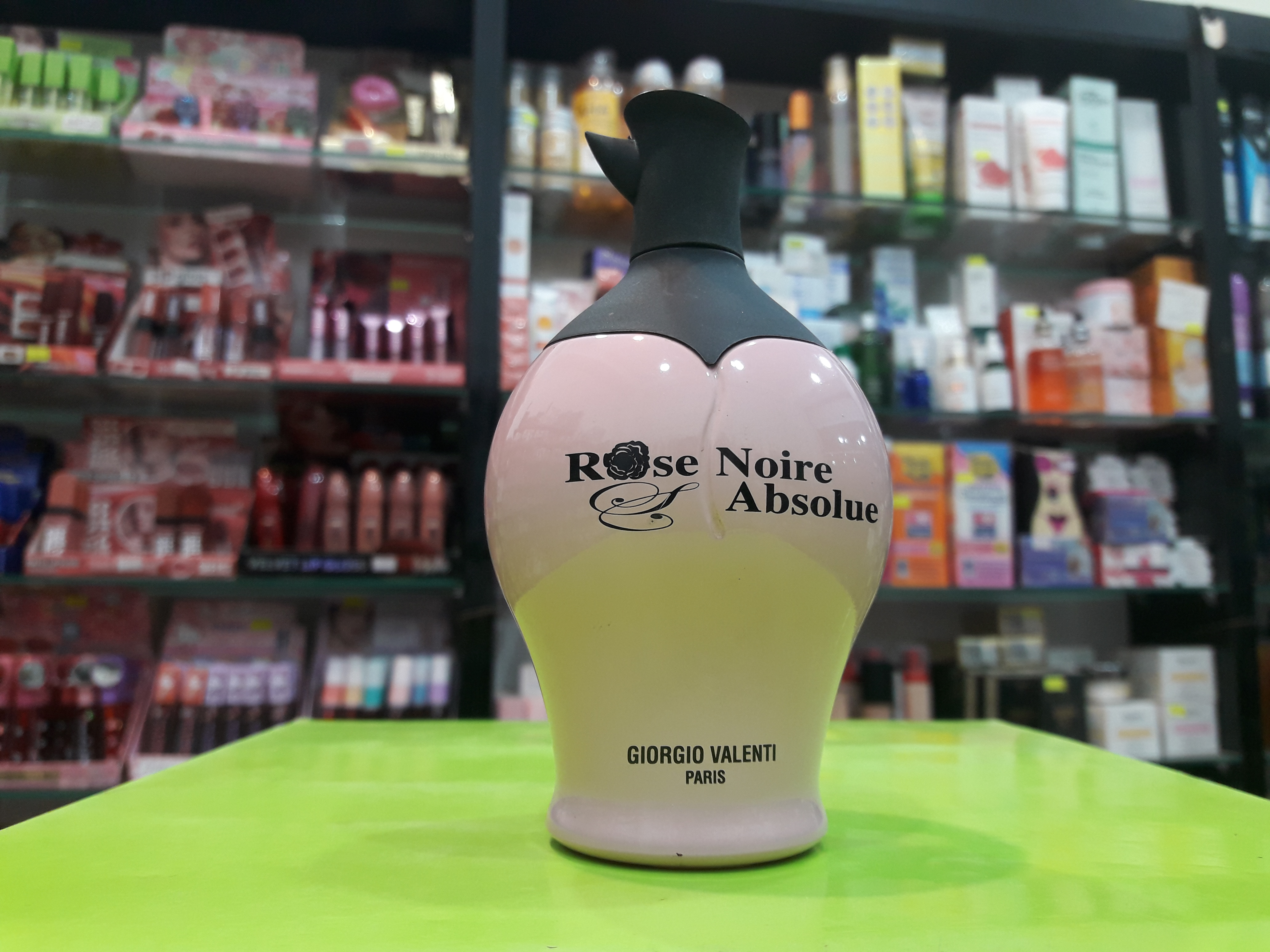 ادکلن جورجیو والنسی ، اصلی